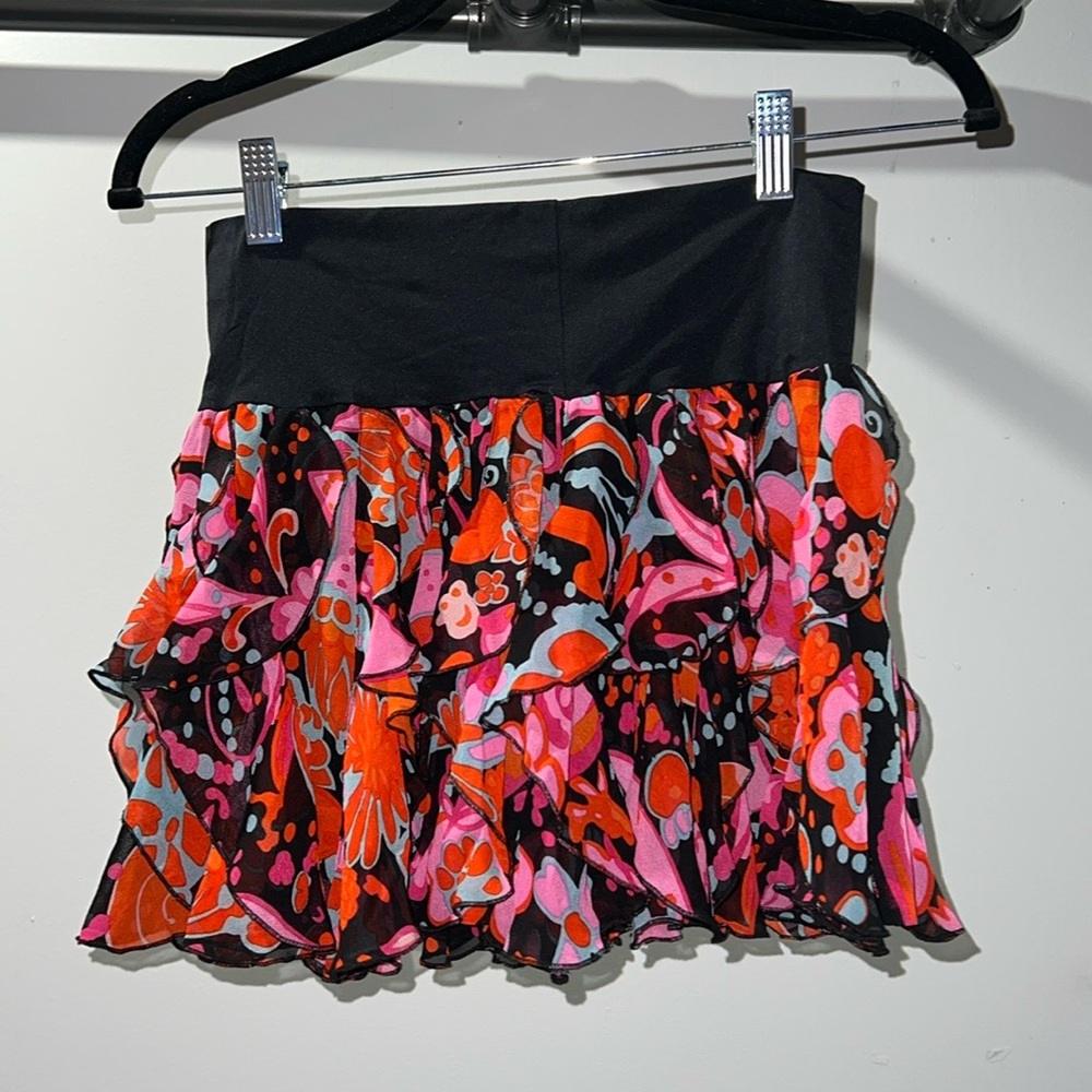 Cute flowing multicolor mini skirt from BeBe PRICE IS FIRM